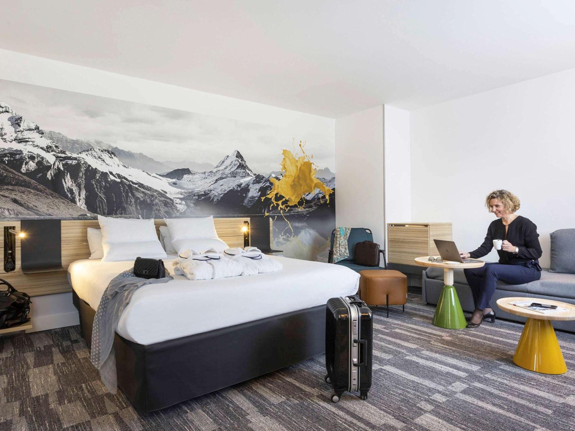 Junior Suite with One Double Bed And Sofa,815471849:JPEG